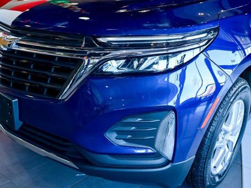 Used 2022 Chevrolet Equinox LT image 9