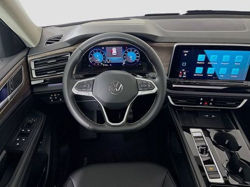 New 2026 Volkswagen Atlas SEL AWD/4WD image 23