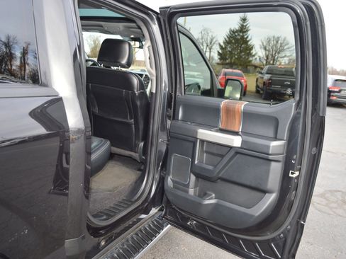 Used 2015 Ford F150 Lariat w/ Equipment Group 502A Luxury image 16