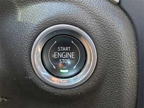 Used 2019 GMC Sierra 1500 SLT w/ SLT Premium Plus Package image 33