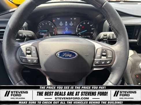 Used 2020 Ford Explorer XLT w/ Equipment Group 202A AWD/4WD image 23