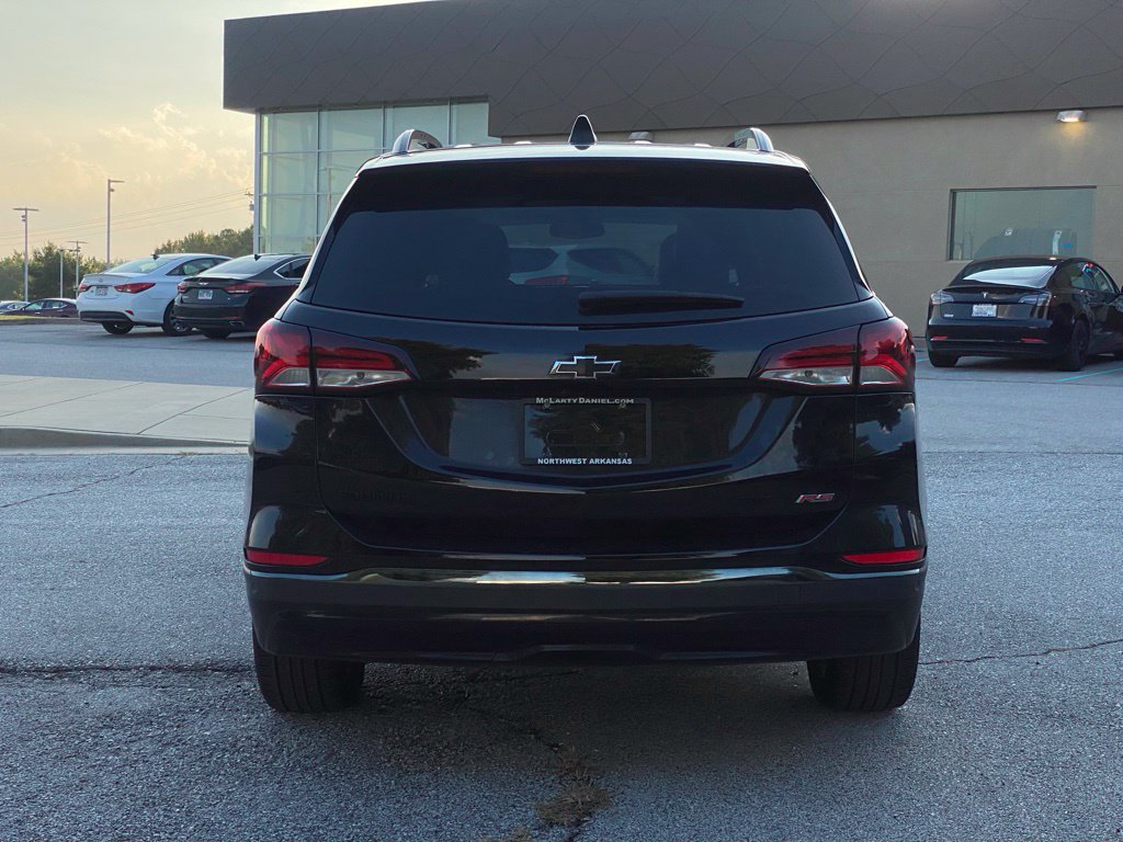Used 2022 Chevrolet Equinox RS w/ RS Leather Package AWD/4WD image 6