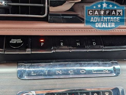 Used 2025 Lincoln Aviator Reserve AWD/4WD image 9