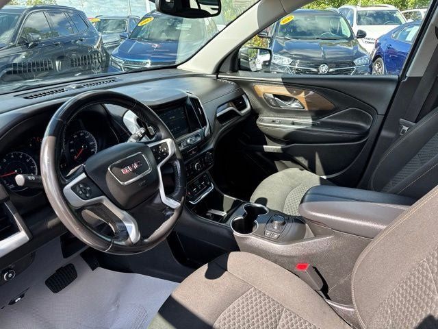 Used 2018 GMC Terrain SLE w/ Driver Convenience Package FWD image 10