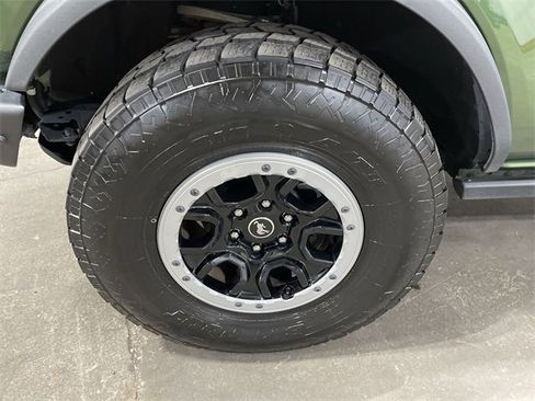 Used 2022 Ford Bronco Badlands image 22