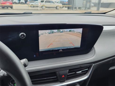 Used 2024 Buick Encore GX Sport Touring image 27