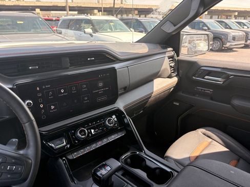 Used 2025 GMC Sierra 1500 AT4 AWD/4WD image 20