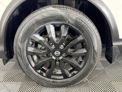 Used 2021 Nissan Rogue Sport S image 36