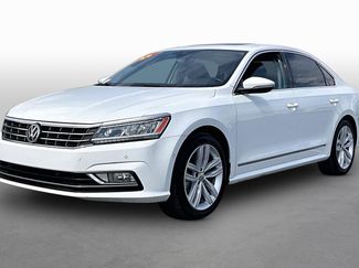 Used 2018 Volkswagen Passat 2.0T SEL Premium video 1