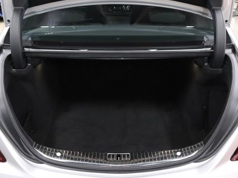 Used 2018 Mercedes-Benz S 560 Sedan image 5