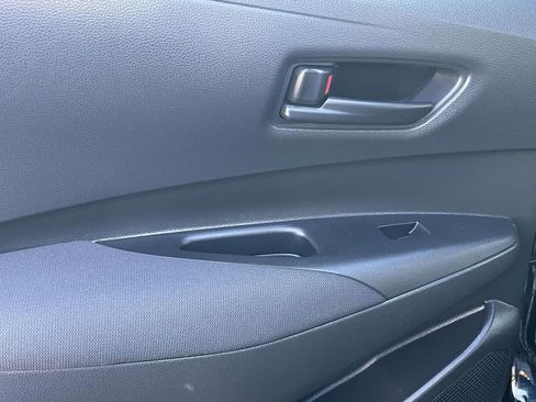 Used 2024 Toyota Corolla LE image 17