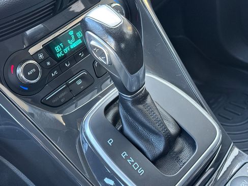 Used 2014 Ford Escape Titanium w/ Equipment Group 401A image 21