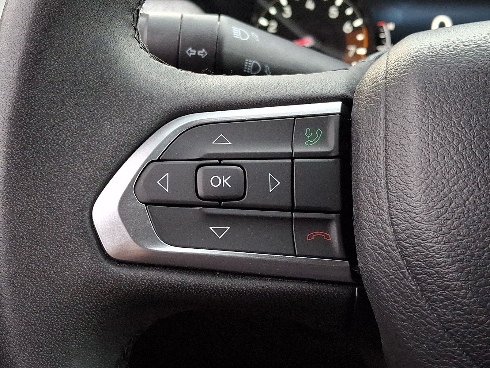 Used 2024 Jeep Compass Latitude AWD/4WD image 21