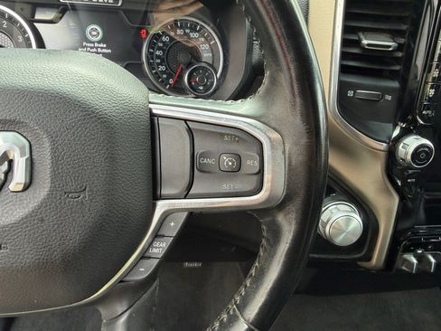 Used 2022 RAM 1500 Laramie AWD/4WD image 14