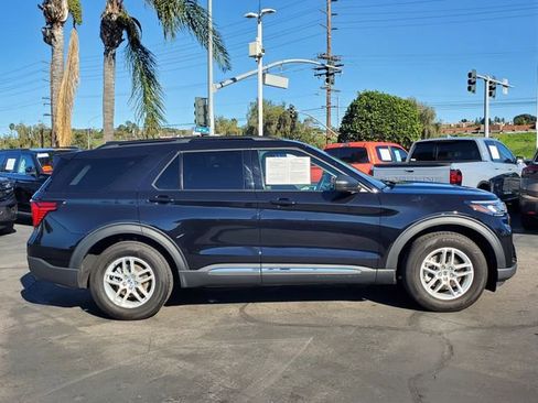 Used 2025 Ford Explorer Active w/ Active Comfort Package image 26