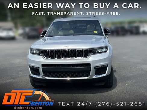 Used 2023 Jeep Grand Cherokee L Limited AWD/4WD image 8