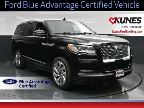 Used 2024 Lincoln Navigator Premiere AWD/4WD image 1