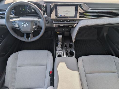 Used 2026 Toyota Camry LE w/ Convenience Package FWD image 27