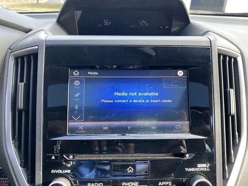 Used 2022 Subaru Impreza 2.0i Premium image 19