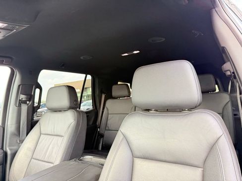 Used 2025 Chevrolet Tahoe Z71 AWD/4WD image 22
