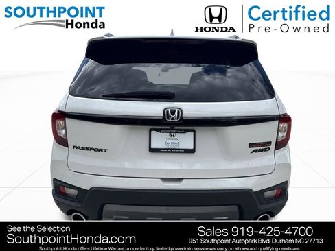 Certified 2024 Honda Passport TrailSport image 6