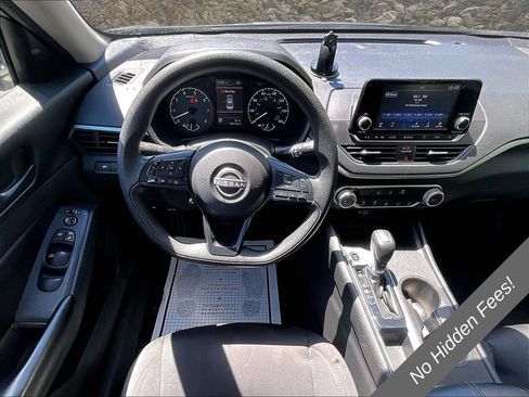 Used 2023 Nissan Altima 2.5 S FWD image 5