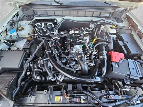 Used 2021 Ford Bronco Badlands image 29