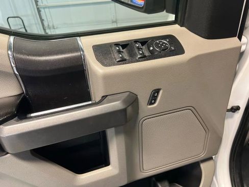 Used 2018 Ford F150 XLT image 6