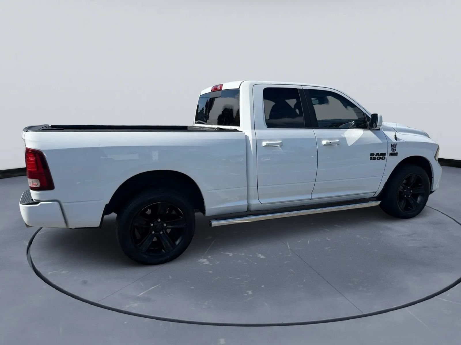 Used 2017 RAM 1500 Sport w/ Convenience Group AWD/4WD image 7