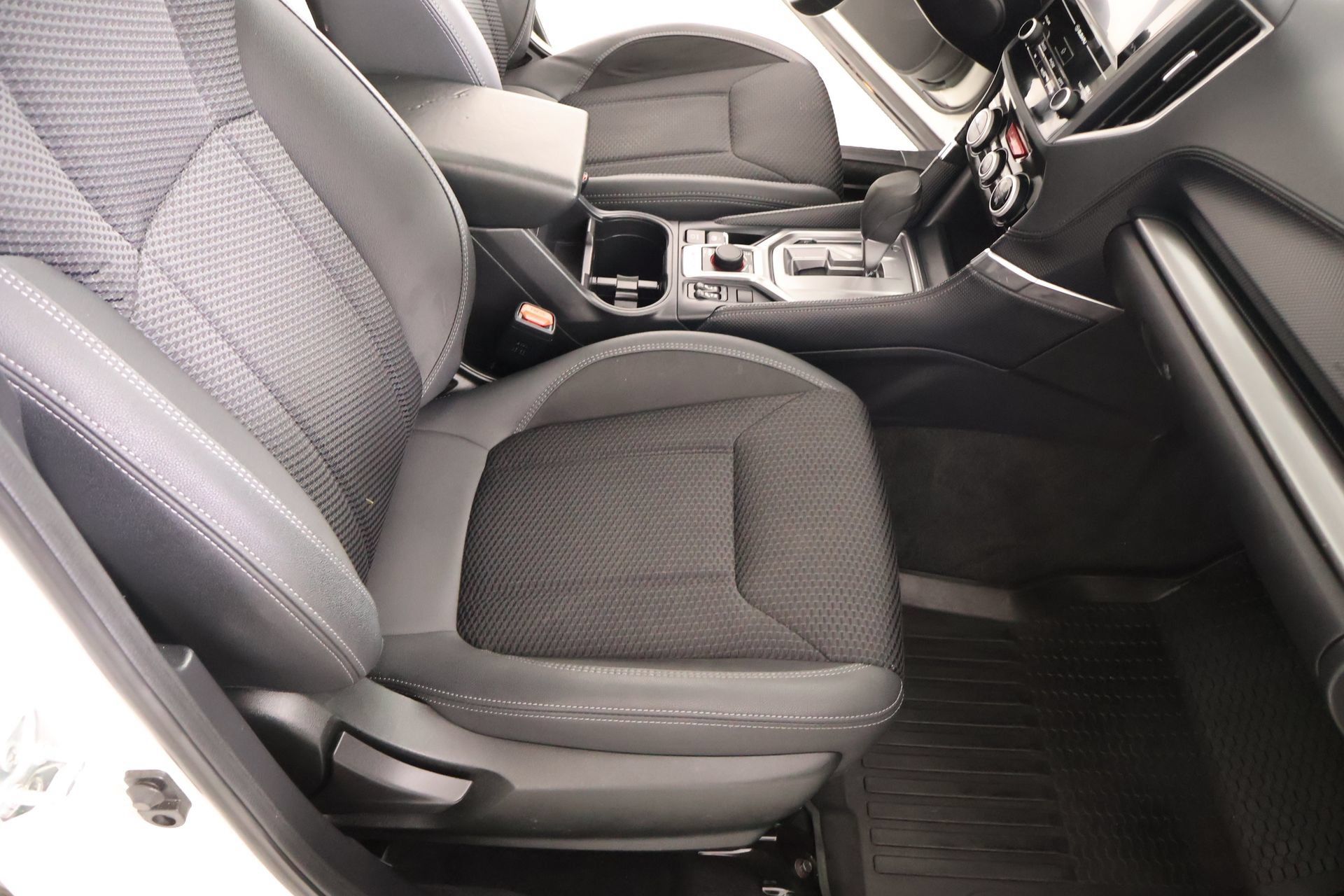 Used 2024 Subaru Forester Premium AWD/4WD image 13