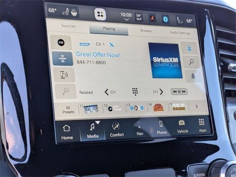 Used 2024 RAM 1500 Laramie image 21