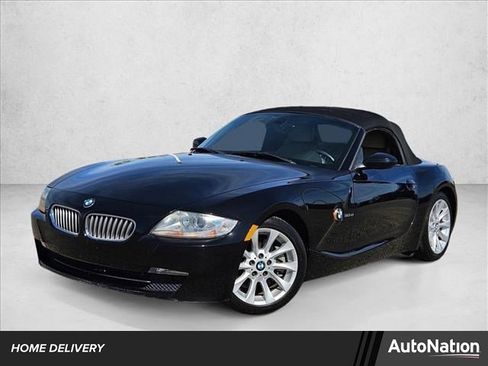 Used 2006 BMW Z4 3.0si image 1