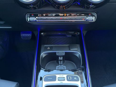 New 2026 Mercedes-Benz GLB 250 4MATIC image 28