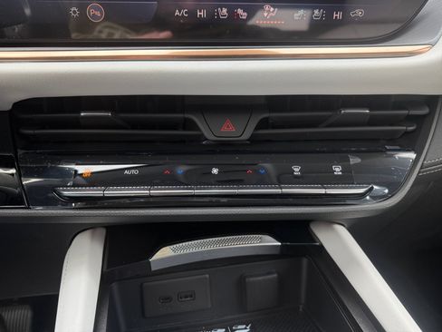 New 2026 Buick Envision Avenir AWD/4WD image 21