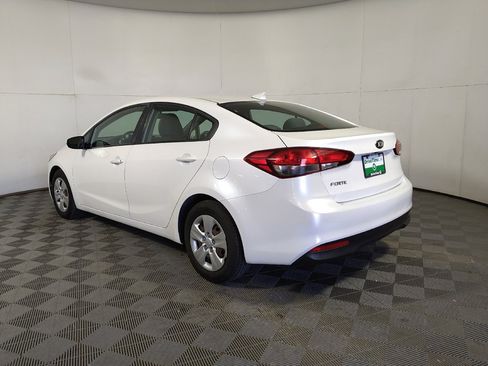 Used 2018 Kia Forte LX w/ LX Popular Package FWD image 3