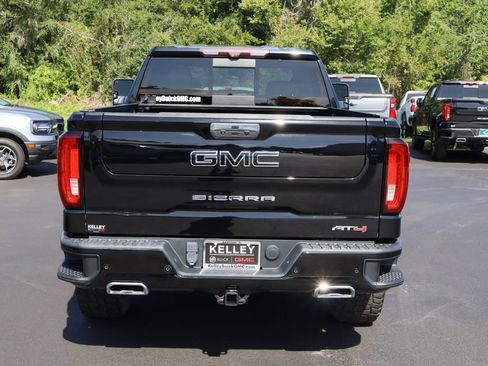Used 2021 GMC Sierra 1500 AT4 w/ AT4 Premium Package AWD/4WD image 8