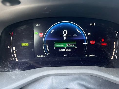 Used 2026 Toyota Camry LE w/ Convenience Package FWD image 16