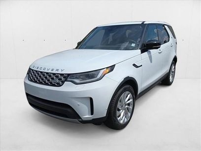 New 2025 Land Rover Discovery S