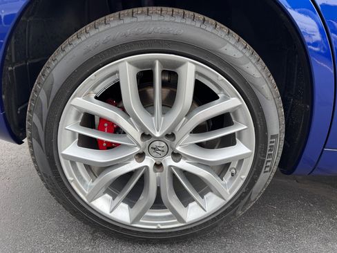 Used 2022 Maserati Levante GT image 39