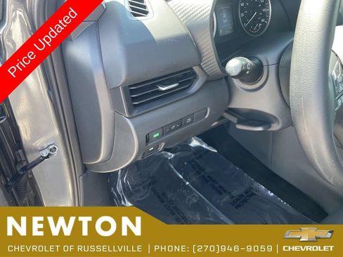 Used 2025 Nissan Sentra S FWD image 7