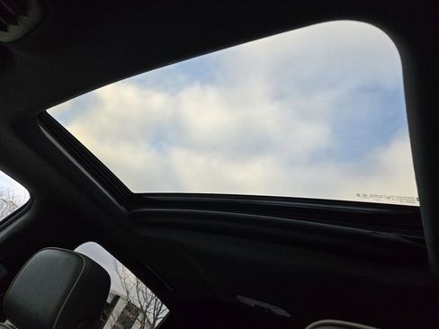 New 2026 GMC Canyon Denali image 7