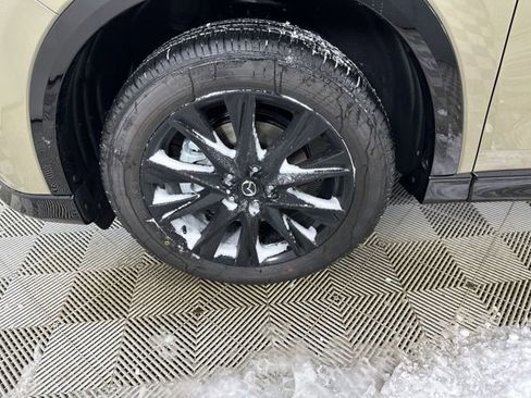 Used 2025 MAZDA CX-5 Carbon Edition image 15