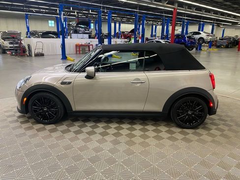 Used 2024 MINI Cooper S FWD image 6