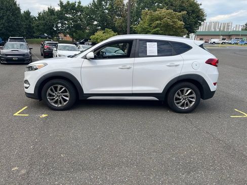 Used 2017 Hyundai Tucson SE w/ SE Popular Package 02 AWD/4WD image 4