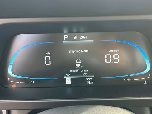 Used 2026 Hyundai Elantra SE FWD image 24