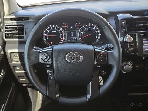 Used 2016 Toyota 4Runner Trail Premium AWD/4WD image 19