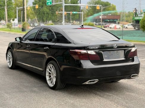 Used 2011 Lexus LS 460 L w/ Luxury Pkg AWD/4WD image 3