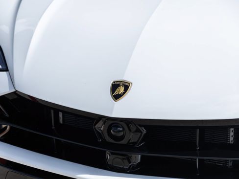 Used 2025 Lamborghini Urus S AWD/4WD image 18