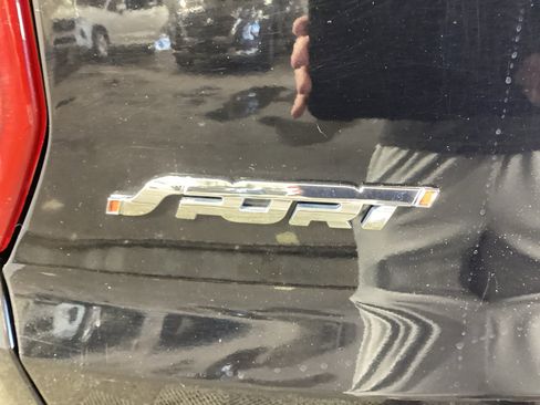Used 2018 Ford Explorer Sport AWD/4WD image 38