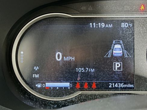 Used 2025 Nissan Versa SV FWD image 19